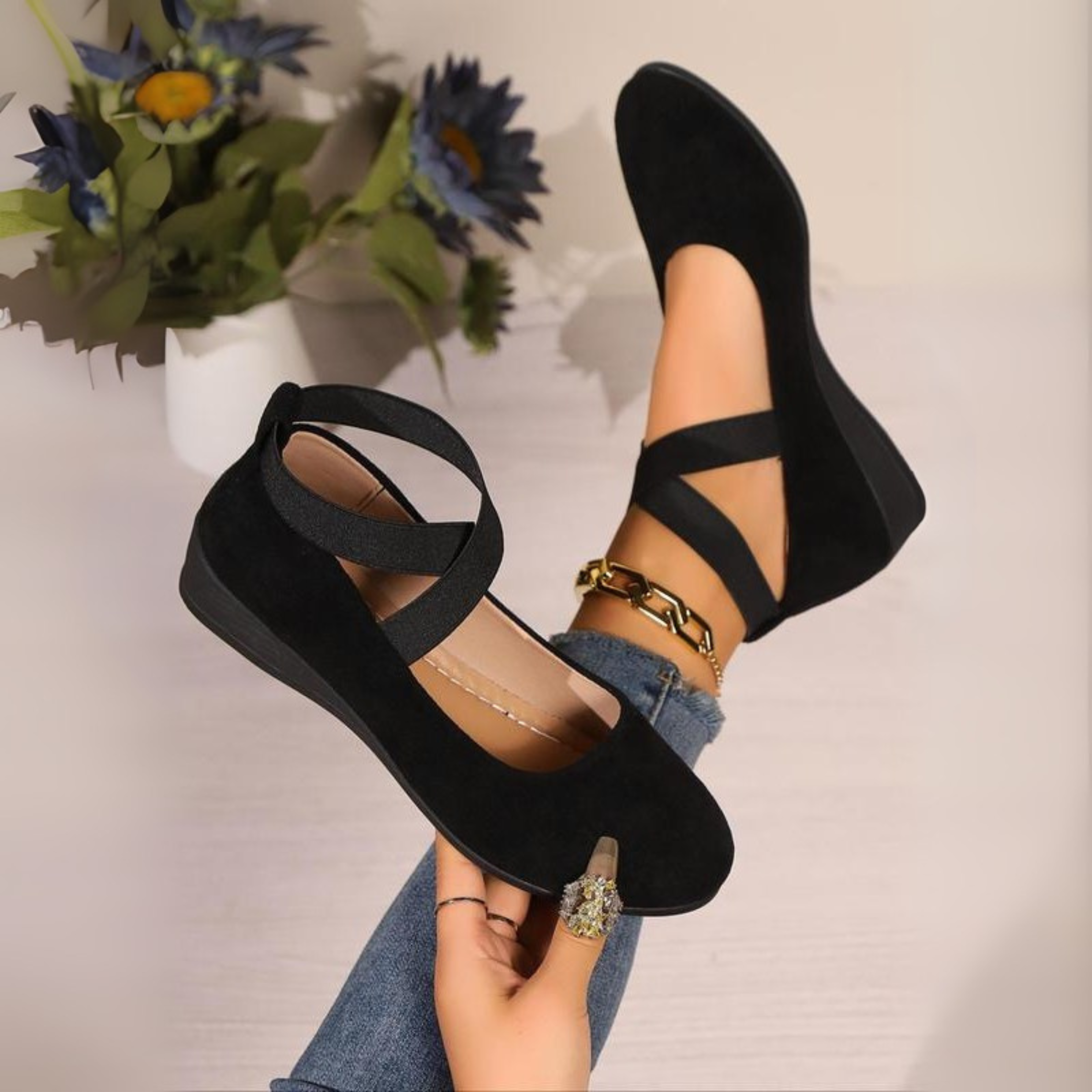 Loriea™ | Elegant Wedge Pumps with Comfort